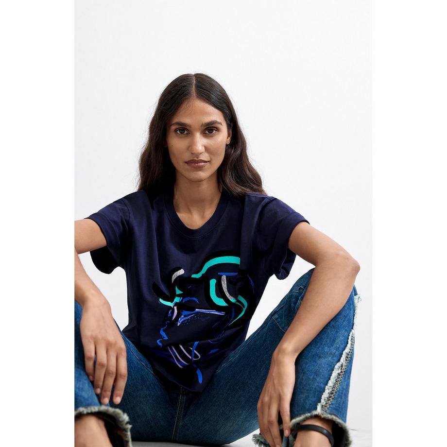 Desigual   