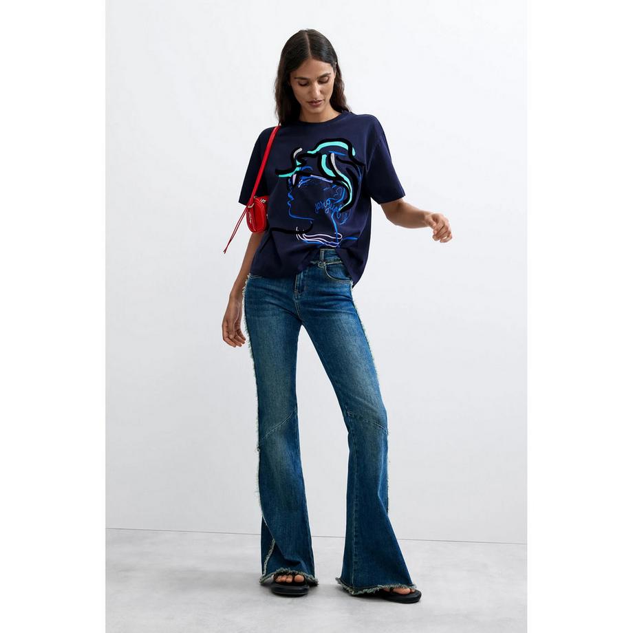 Desigual   