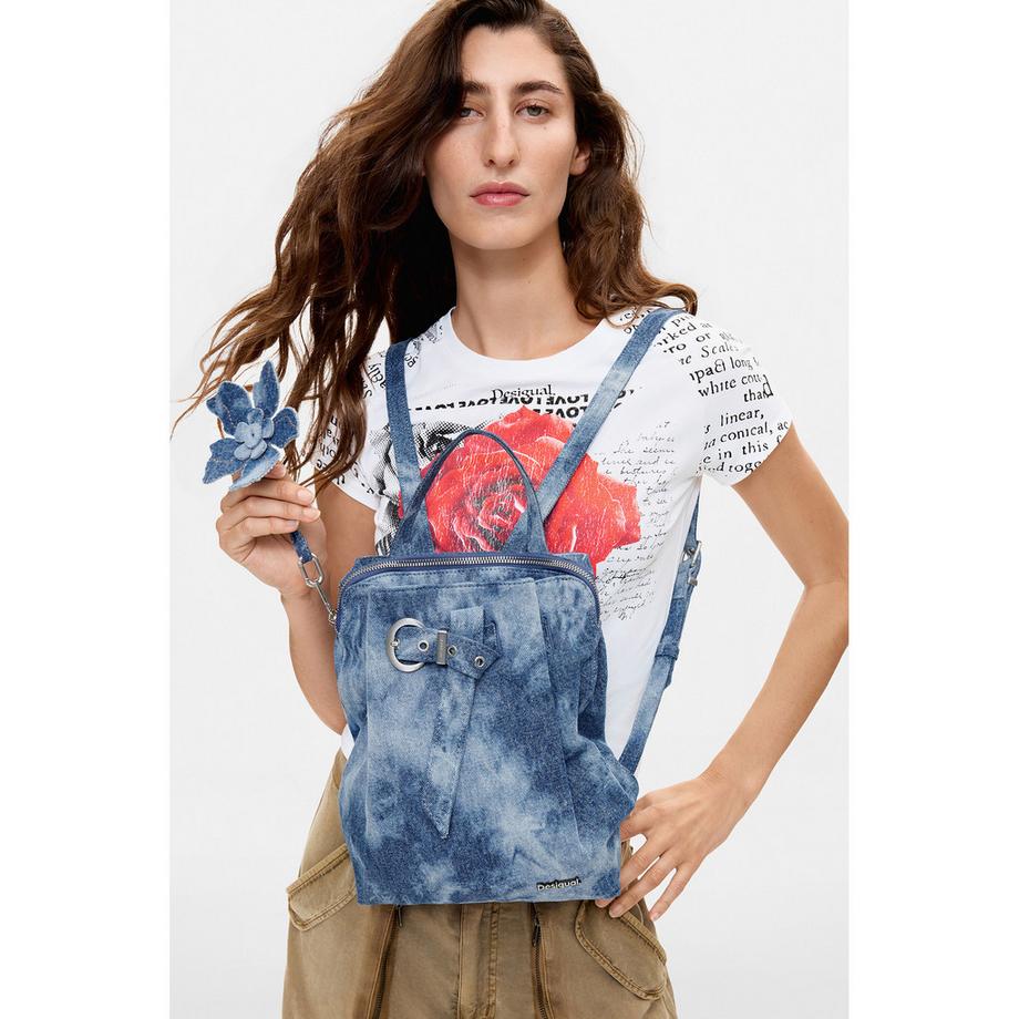 Desigual   