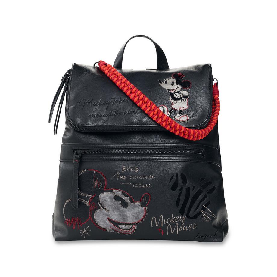 Desigual   