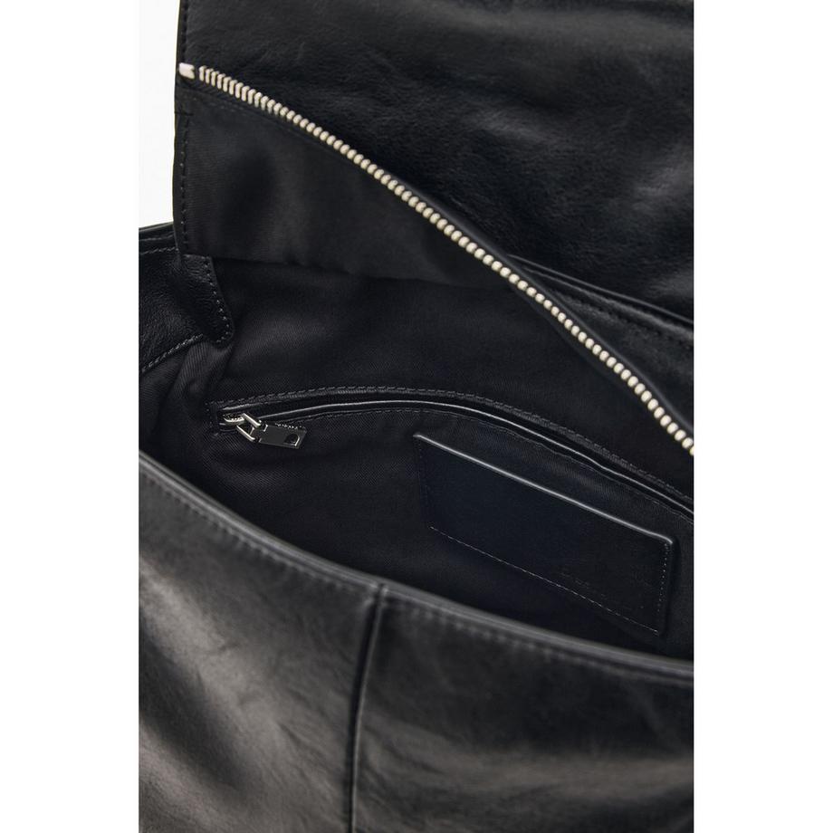 Desigual schwarzer Leder-Rucksack mit verstellbarem Riemen und mehreren Reissverschlüssen  