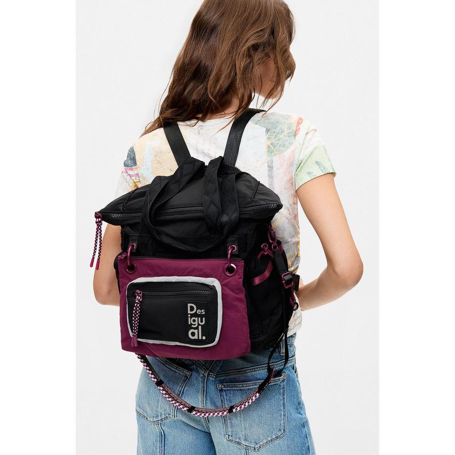 Desigual   