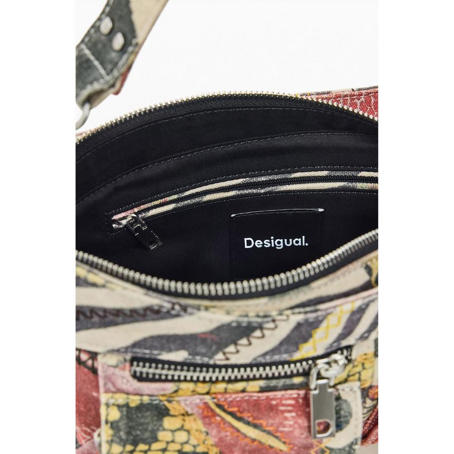 Desigual   