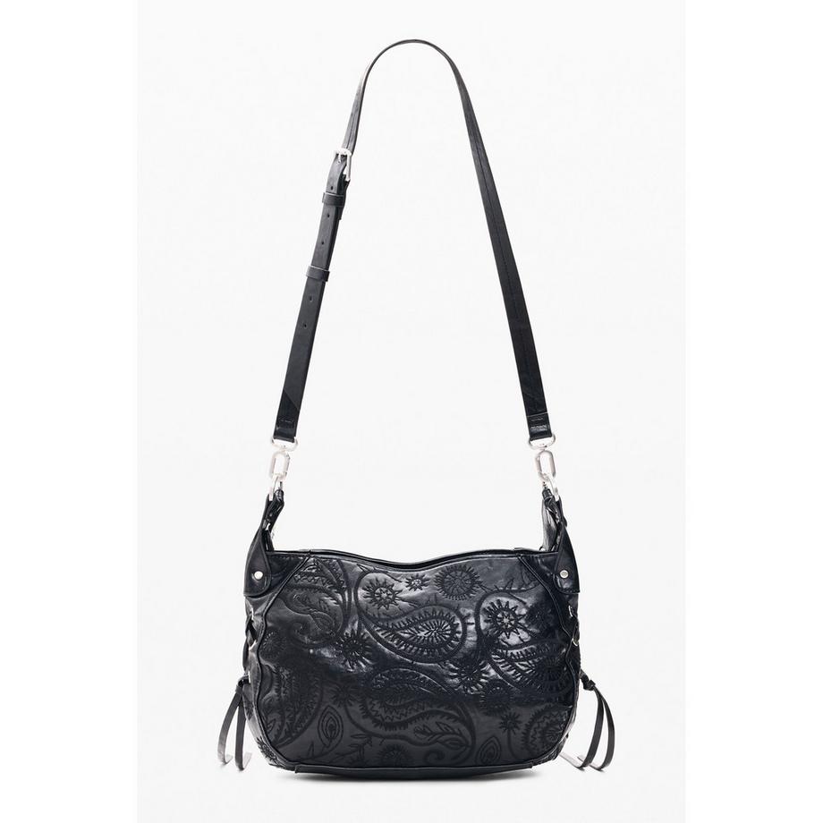 Desigual   