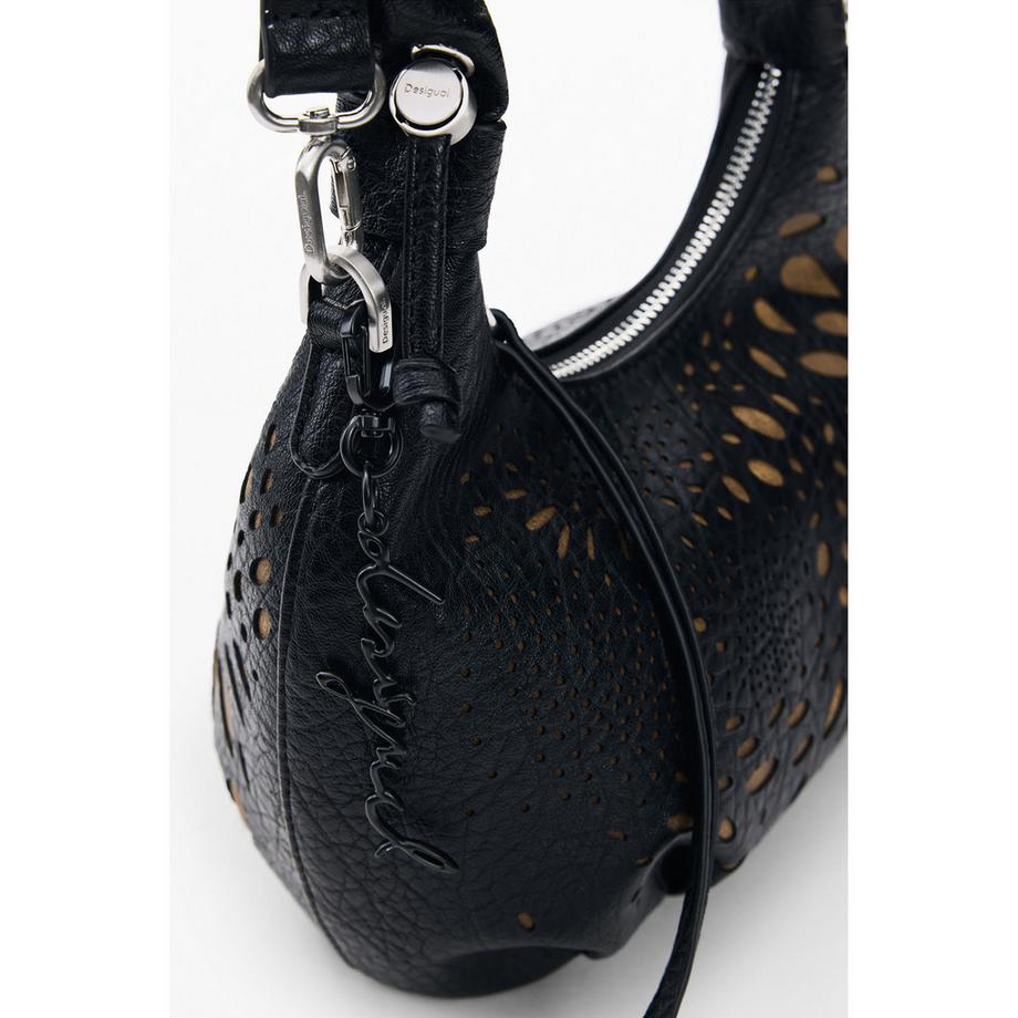 Desigual   