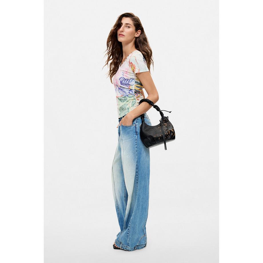 Desigual   