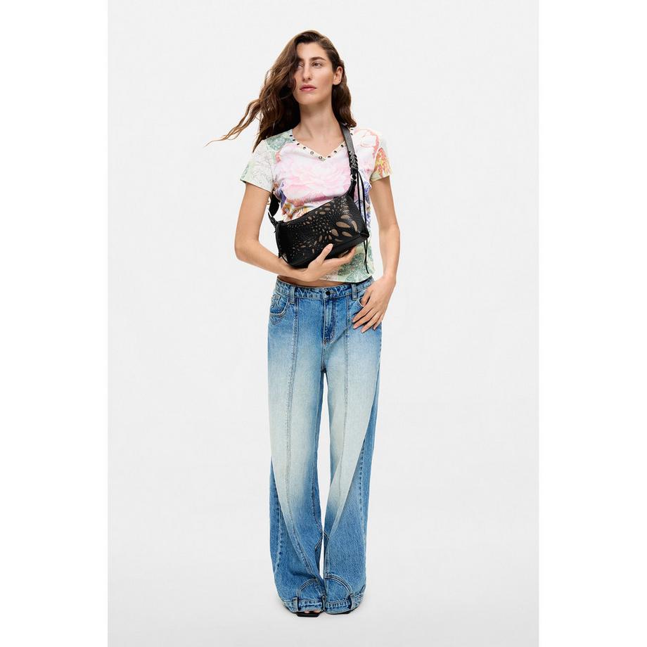 Desigual   
