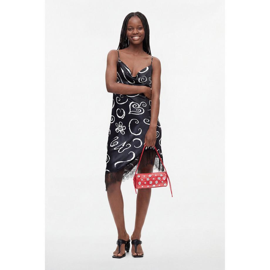 Desigual   