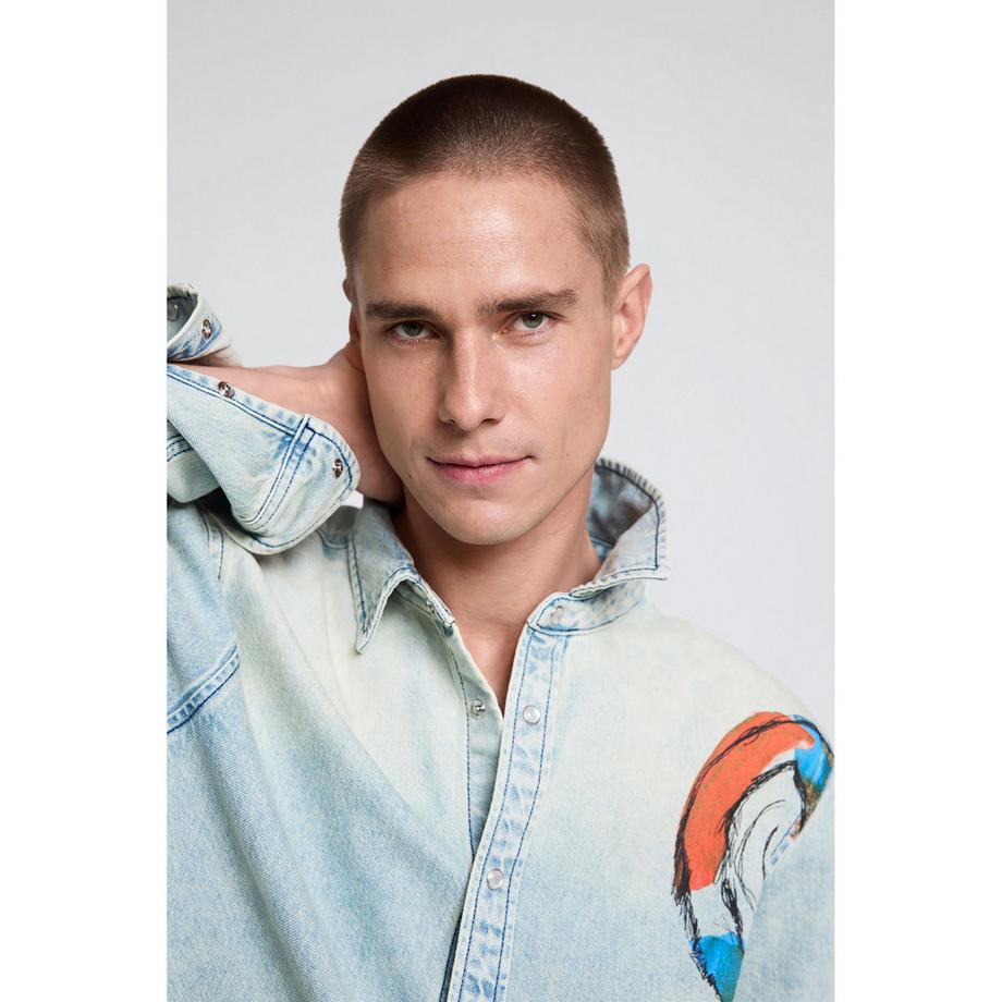 Desigual Chemise en jean à imprimé graphique  