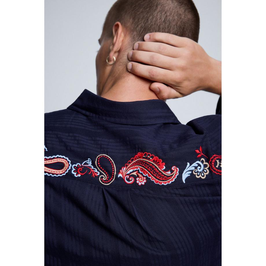 Desigual   