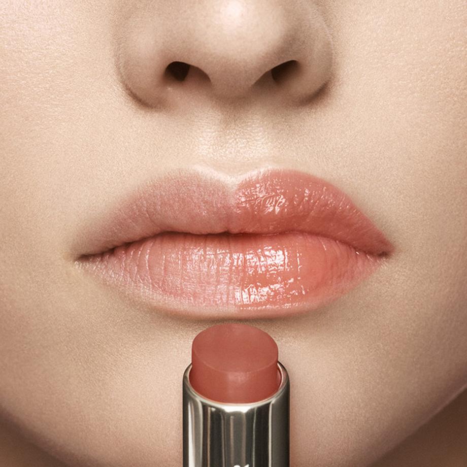 ESTÉE LAUDER  Futurist Hydra Plump Lip Balm 