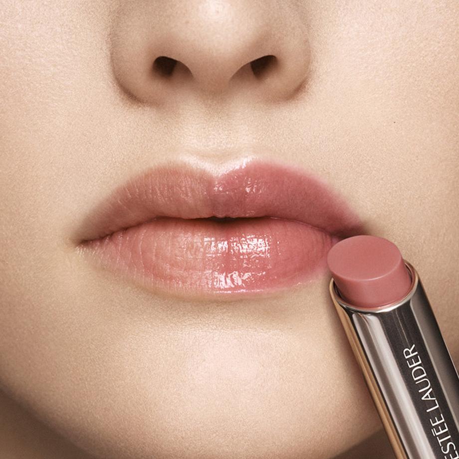 ESTÉE LAUDER  Futurist Hydra Plump Lip Balm 