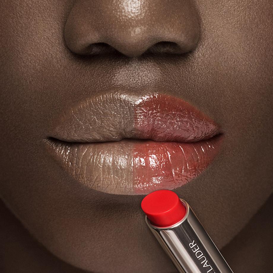 ESTÉE LAUDER  Futurist Hydra Plump Lip Balm 