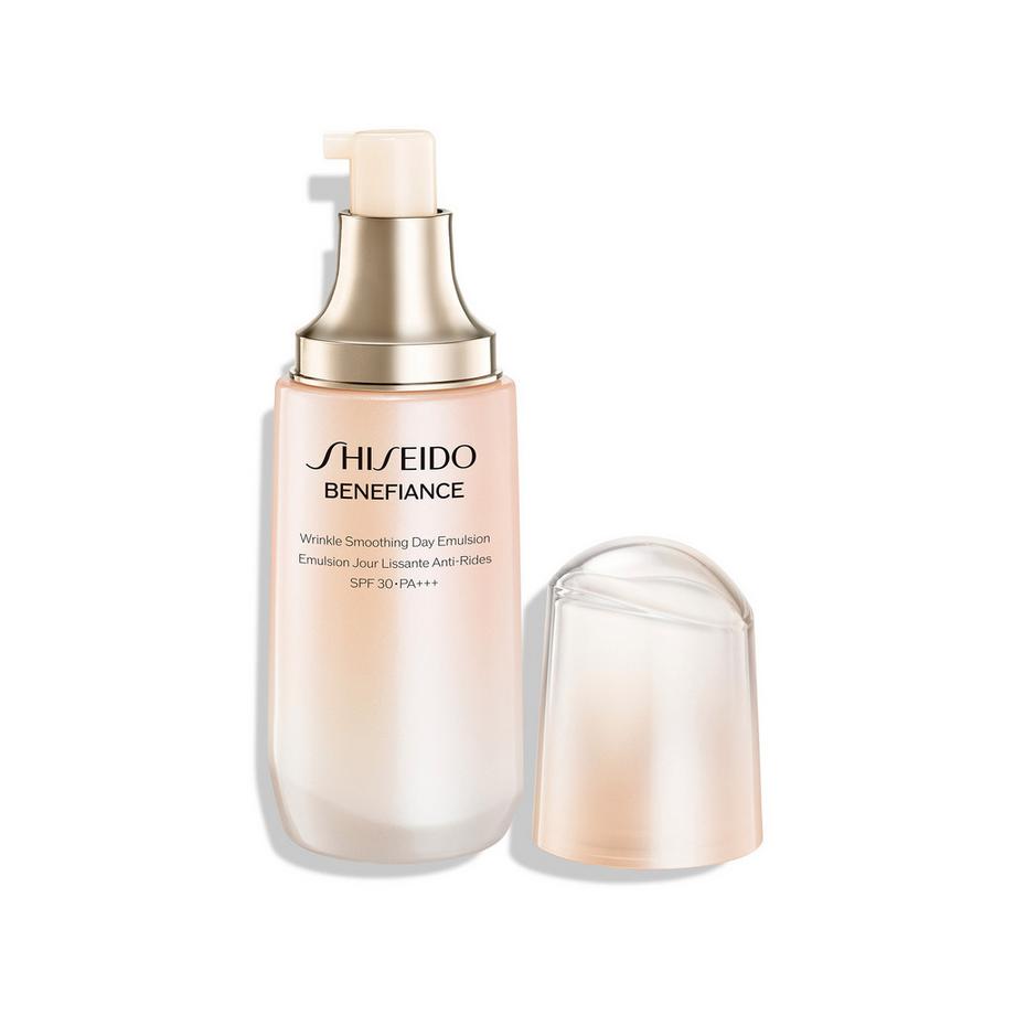 SHISEIDO  Wrinkle Smoothing Day Emulsion SPF30 