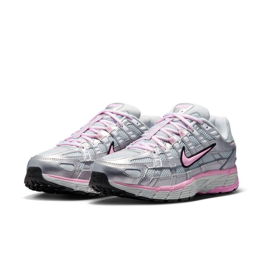 NIKE P-6000 Sneakers Basse  