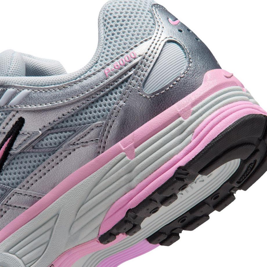 NIKE P-6000 Sneakers Basse  