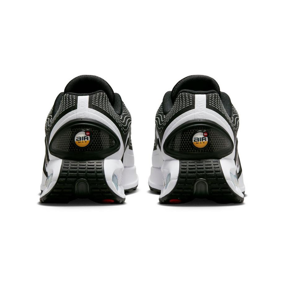 NIKE Sneakers, Low Top  