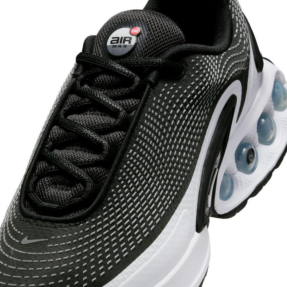 NIKE Sneakers, Low Top  