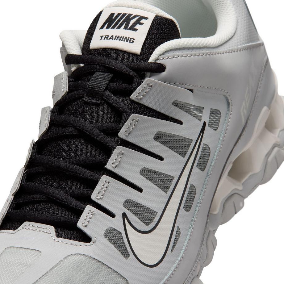 NIKE Reax 8 TR Chaussures fitness  