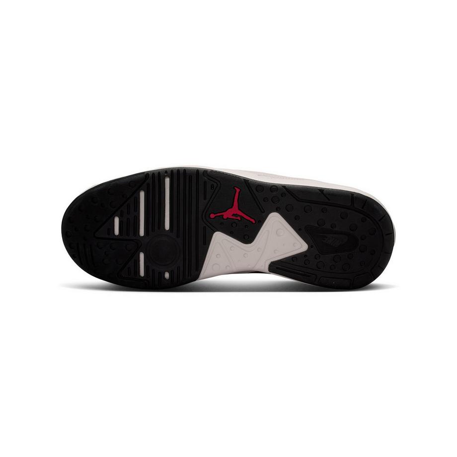 NIKE Jordan Cmft Era Low Top Basketballschuhe  