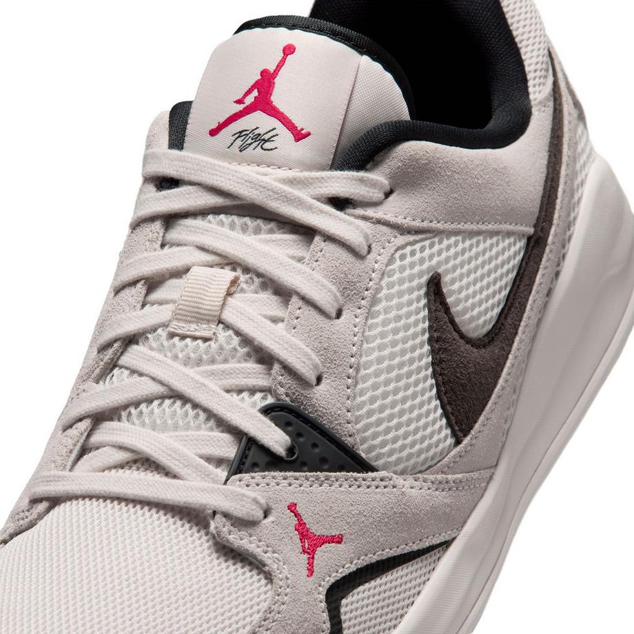 NIKE Jordan Cmft Era Low Top Basketballschuhe  