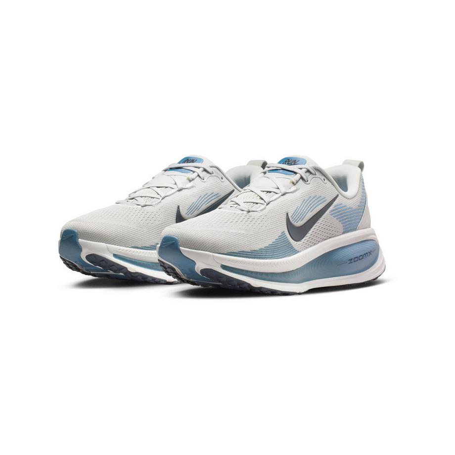 NIKE Vomero 18 Scarpe da corsa  