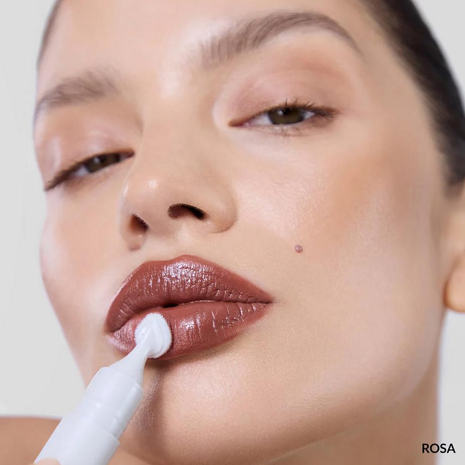 REFY  Lipstick - Flüssiger feuchtigkeitsspendender Lippenstift mit Satin Finish 