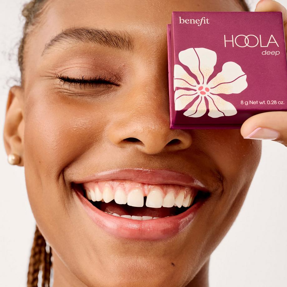 benefit  Hoola 