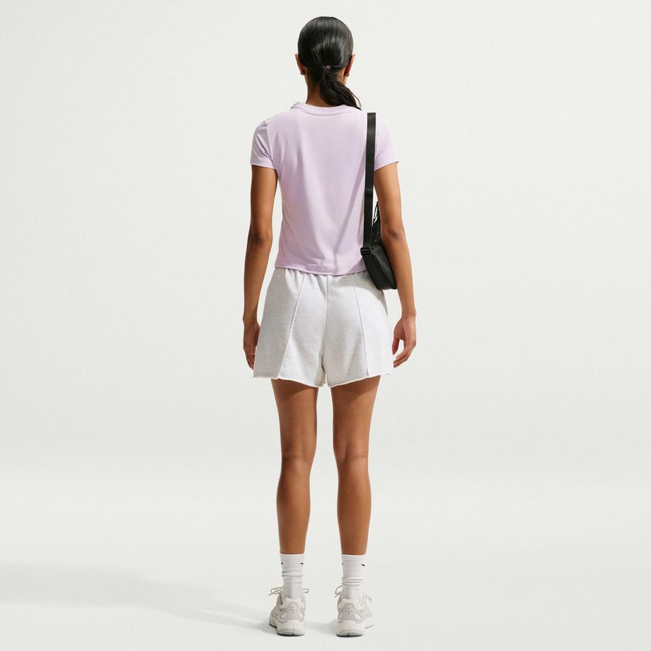 NIKE Sportswear Chill Knit T-Shirt 