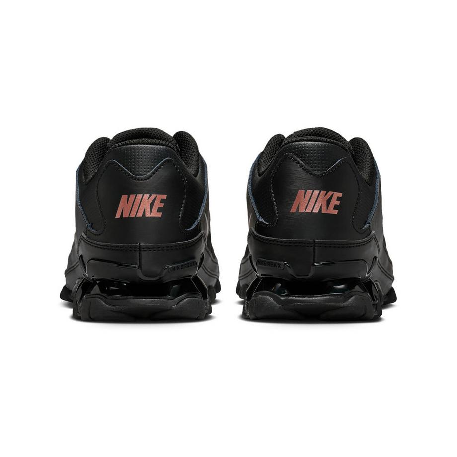 NIKE Reax 8 TR Low Top Sneakers  