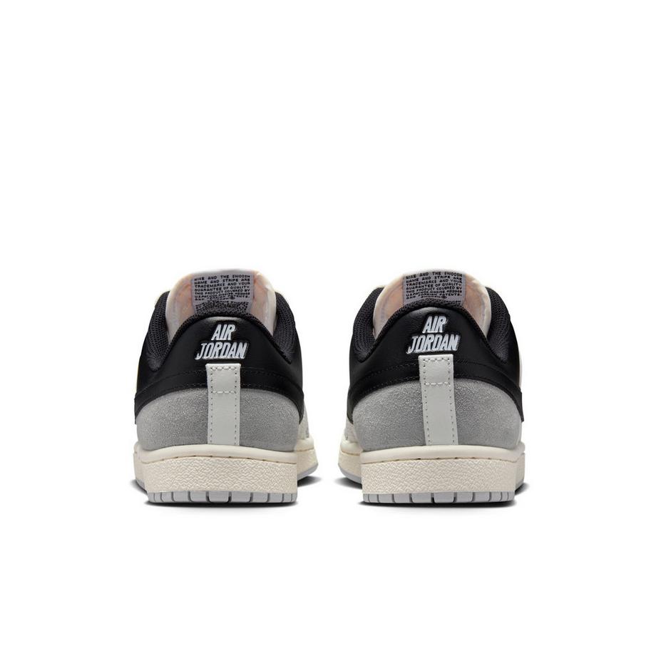 NIKE WMNS AIR JORDAN SKYLINE LOW Sneakers  