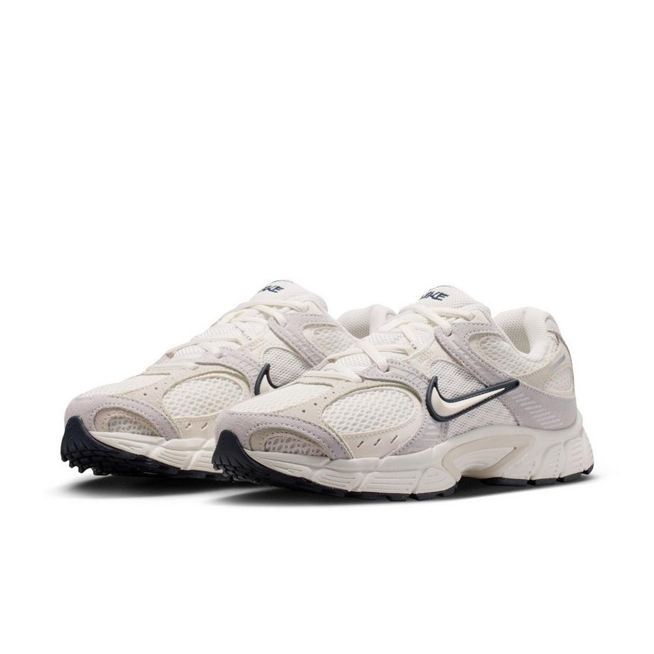 NIKE V5 RNR Suede 2 Low Top Sneakers  