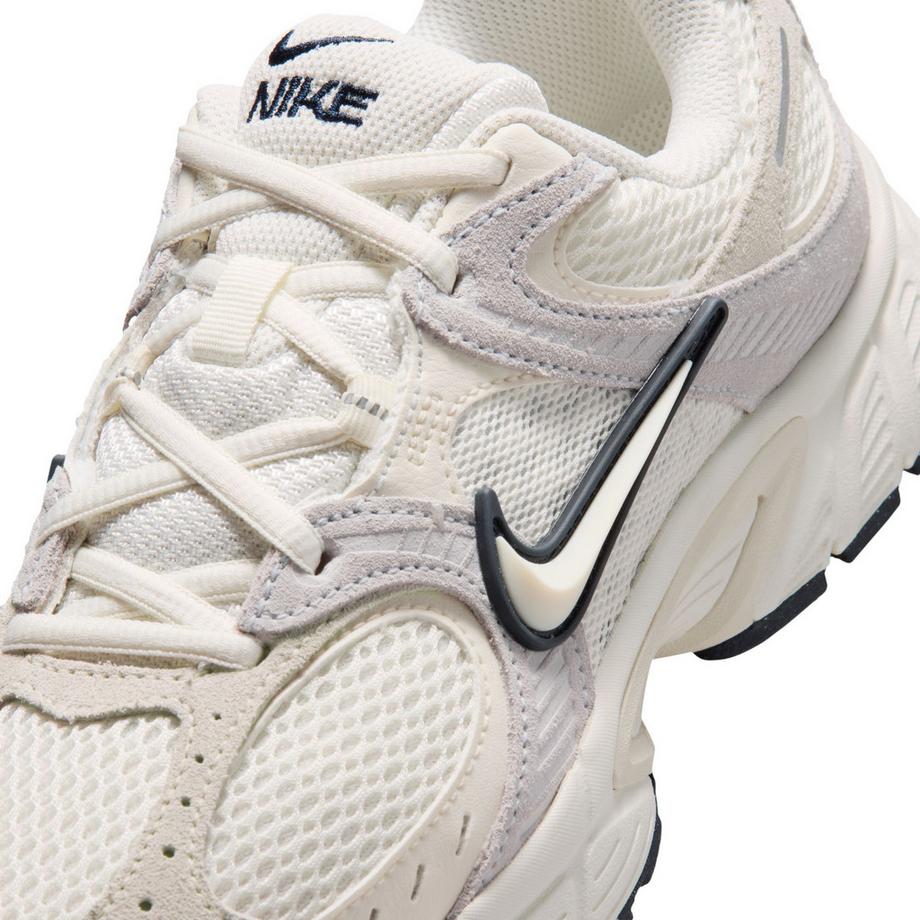 NIKE V5 RNR Suede 2 Low Top Sneakers  