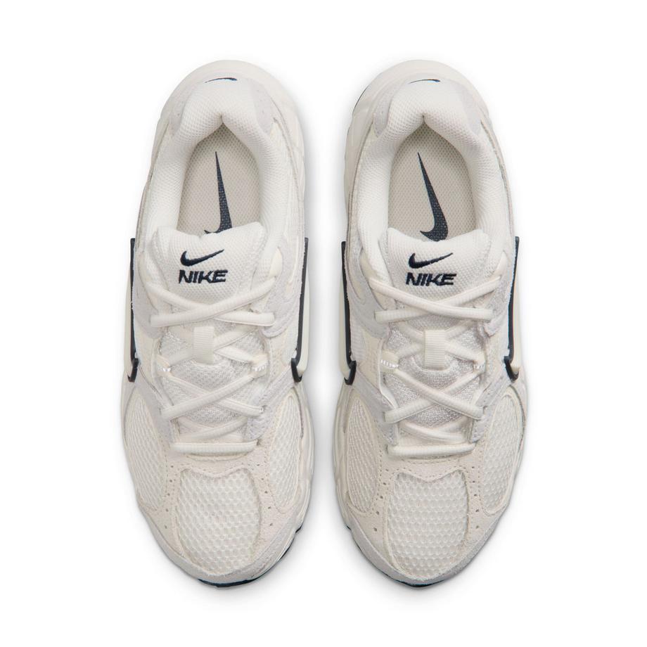 NIKE V5 RNR Suede 2 Low Top Sneakers  