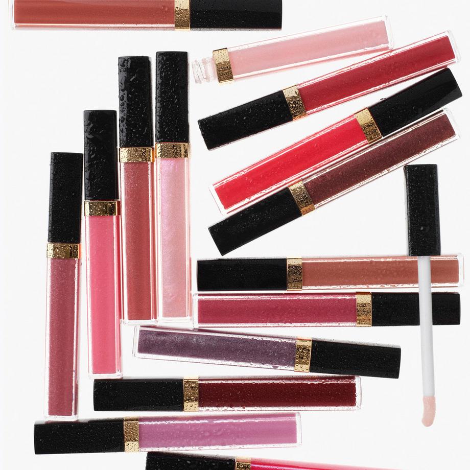 CHANEL v LE GLOSS HAUTE BRILLANCE HYDRATANT ET LISSANT 