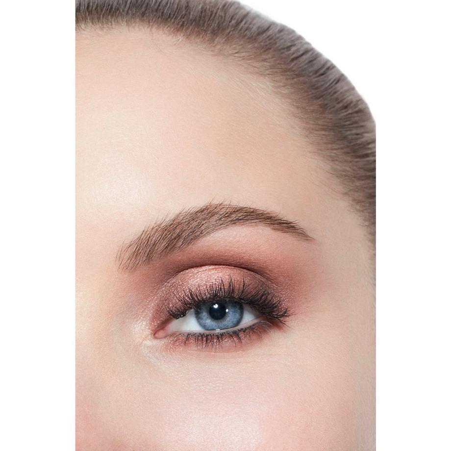 CHANEL LES 4 OMBRES ⁠ LIDSCHATTEN MIT VIELFÄLTIGEN EFFEKTEN 