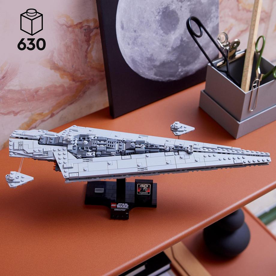 LEGO StarWars  75356 Super Star Destroyer™ Executor 
