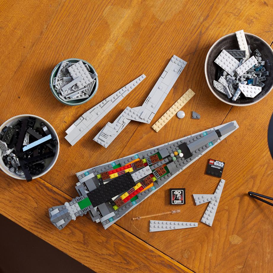 LEGO StarWars  75356 Super Star Destroyer™ Executor 
