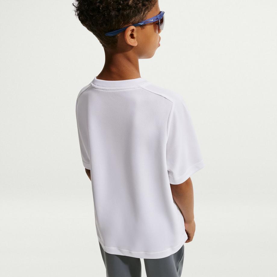 NIKE  T-shirt 