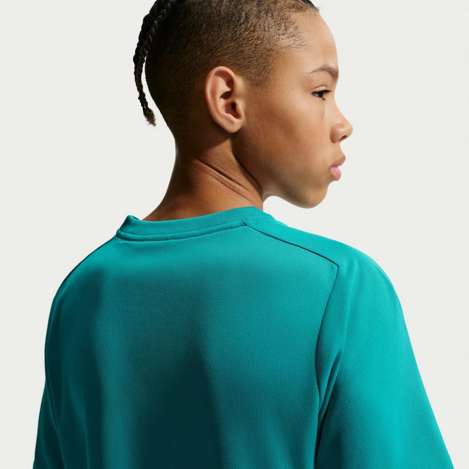 NIKE  T-shirt 