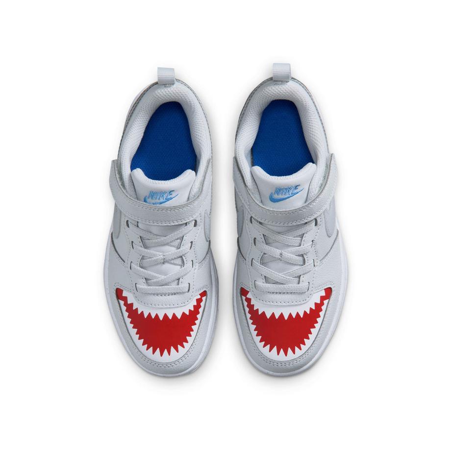 NIKE Low Top Sneakers mit Hai-Zahn Grafik  
