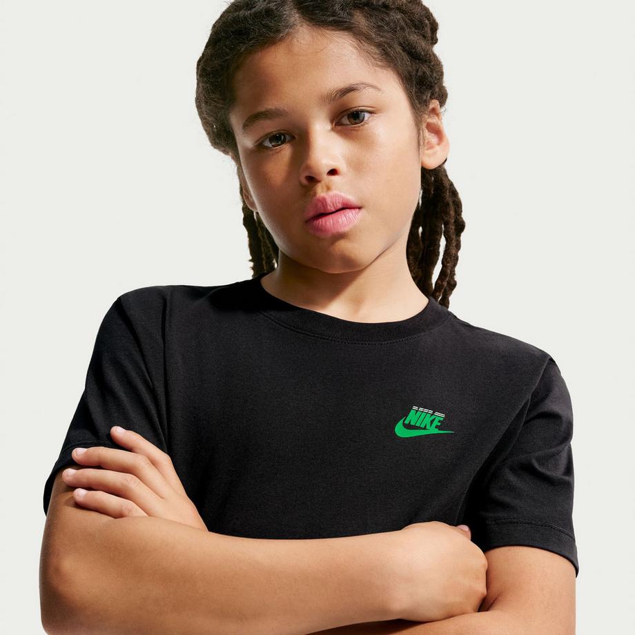 NIKE  T-Shirt 