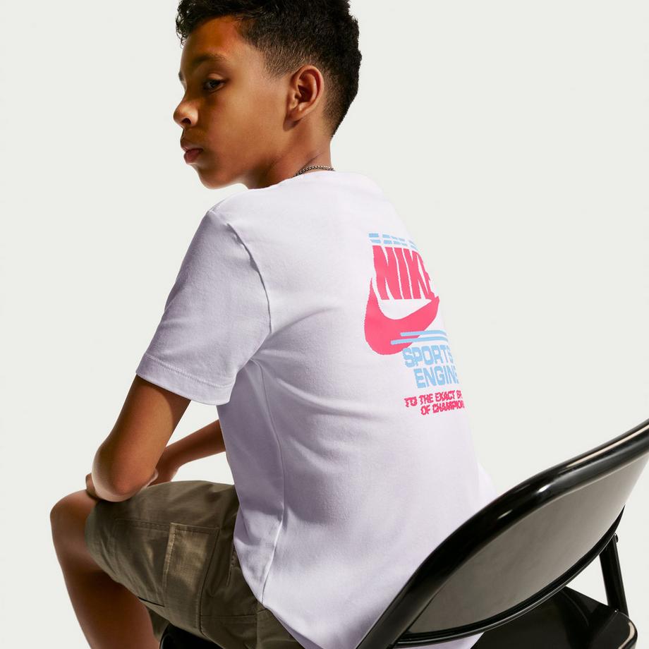 NIKE  T-shirt 