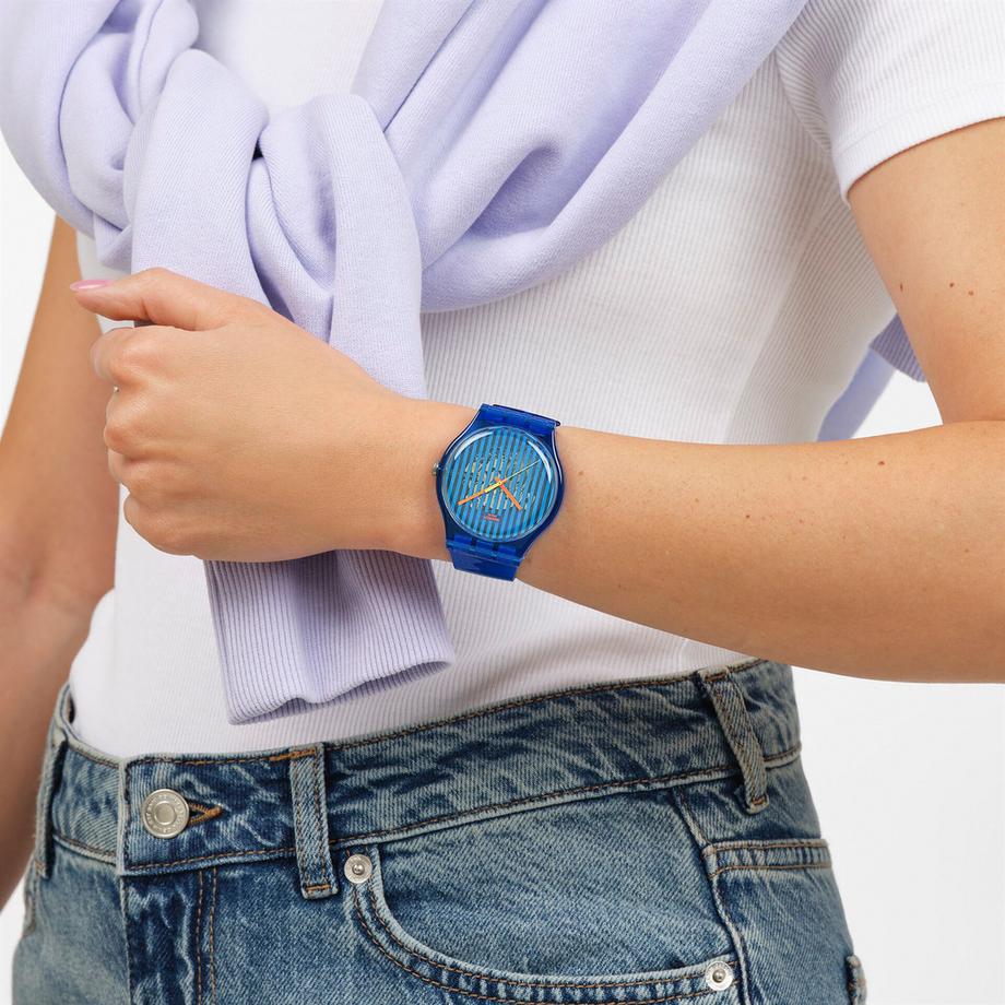 swatch BRILLIANTLY BLUE Horloge analogique 