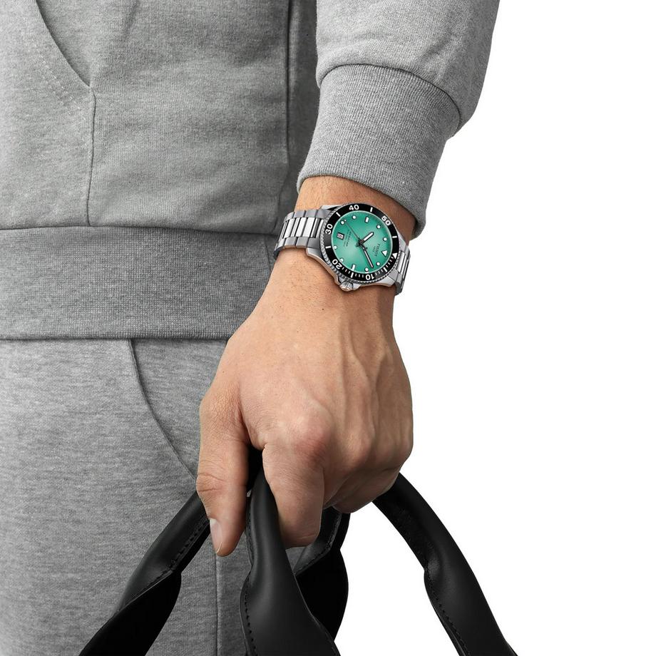 TISSOT SEASTAR 1000 Orologio automatico 