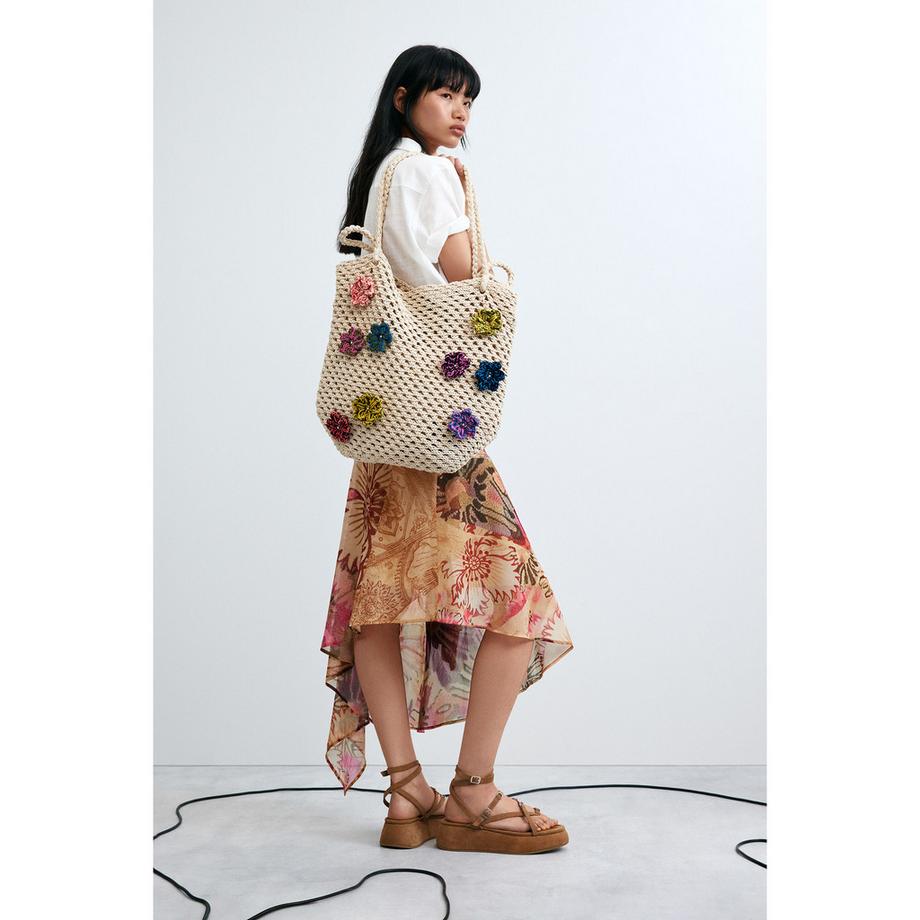 Desigual Gehäkelte Tragetasche mit Blumenapplikationen  
