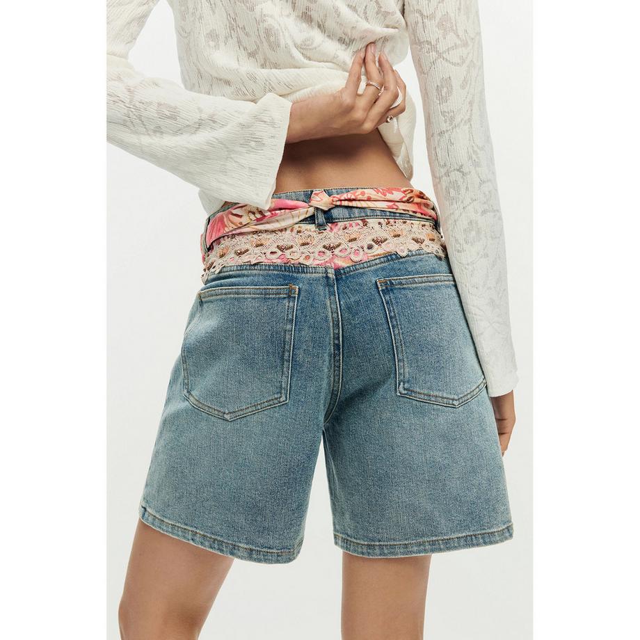 Desigual   