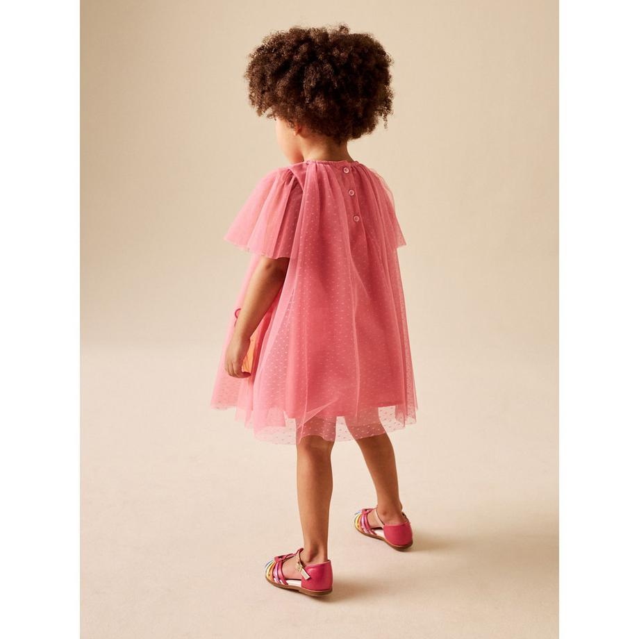 Next  Robe 