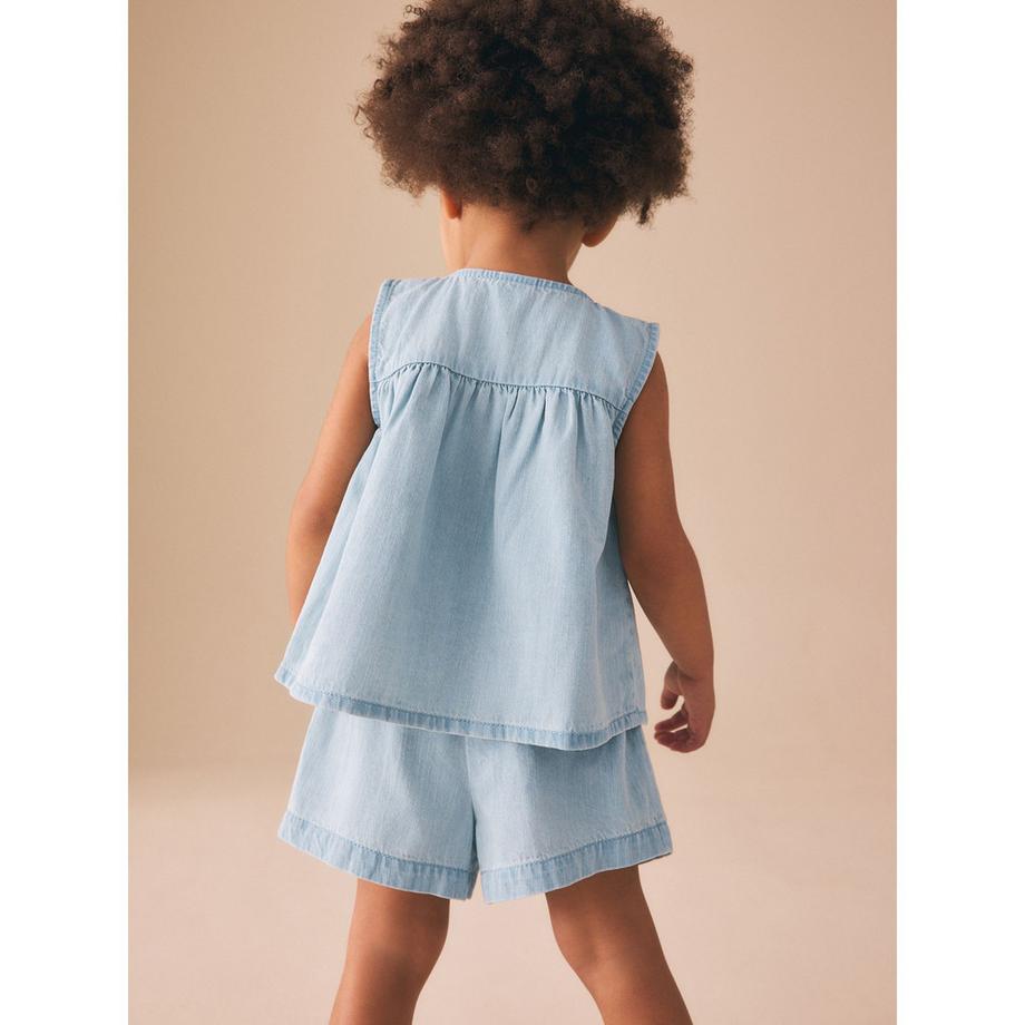 Next  Set: haut & shorts 