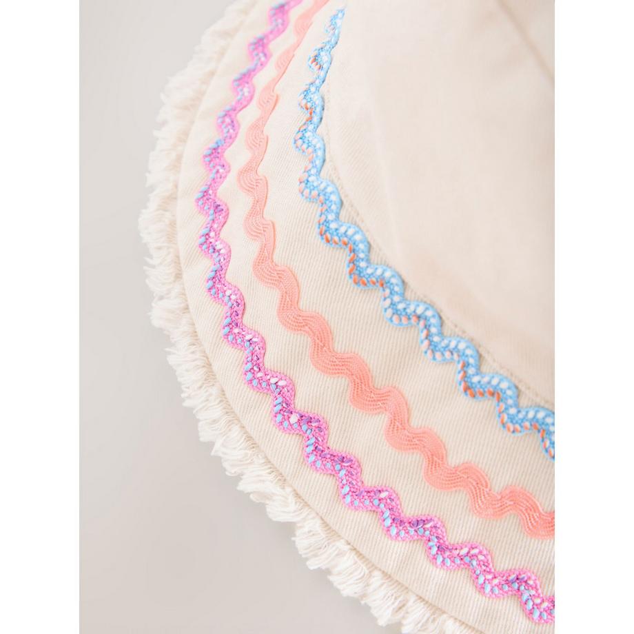 Next  Chapeau Cream 